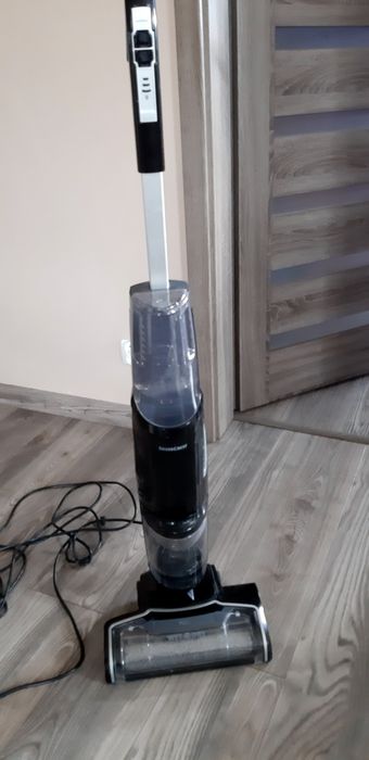 Odkurzacz myjący podlogi