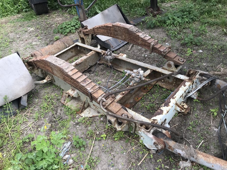 Рессора Листы Подресорник стремянки оси ступицы прицеп полуприцеп маз ...