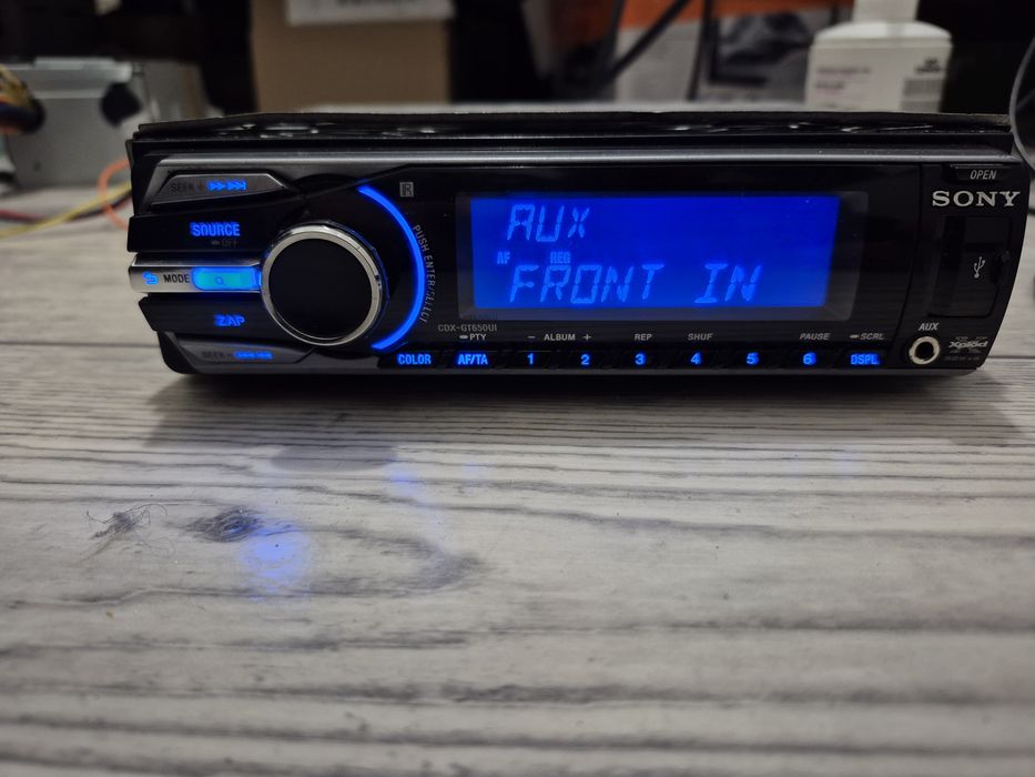 Radio samochodowe SONY 4x52W XPLOD  CD,USB/IPOD/IPHONE,DUAL Aux,Rds