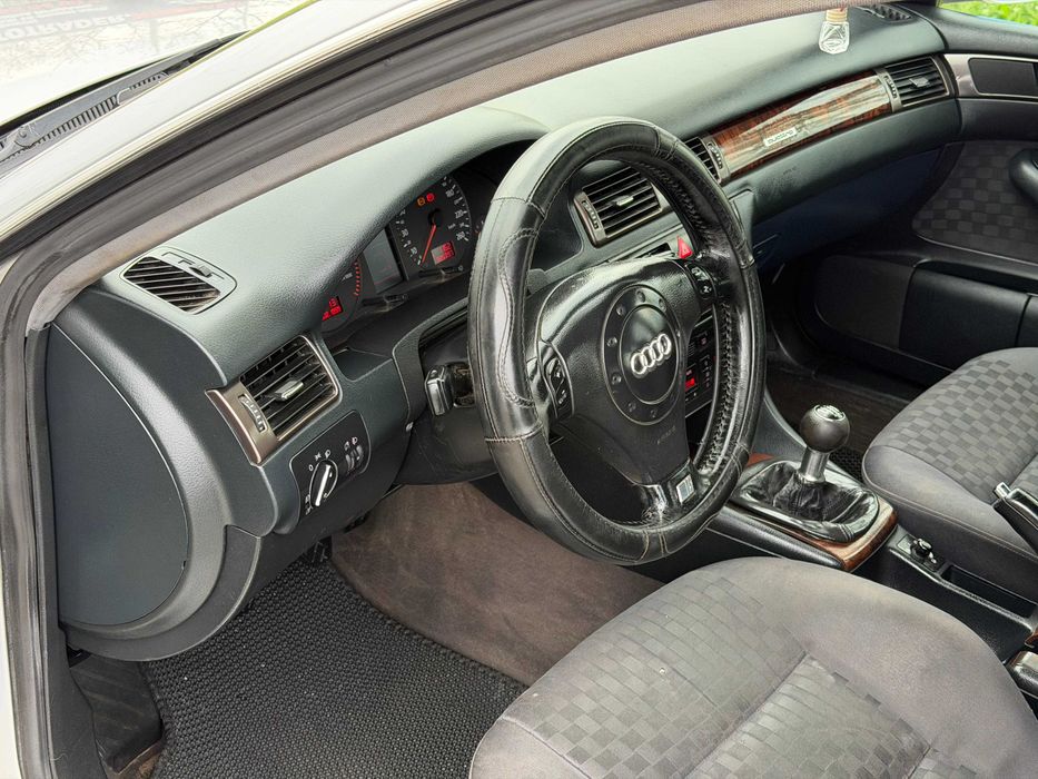 Продам Ауді А6С5 1999р 2.5d мех quattro