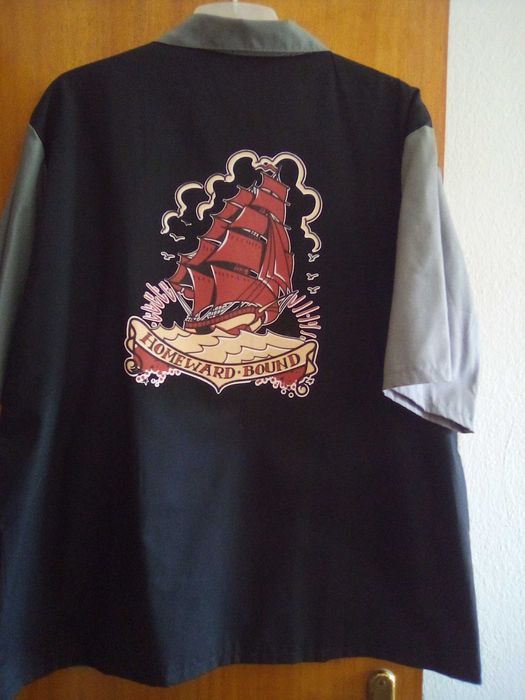 camisa de manga curta