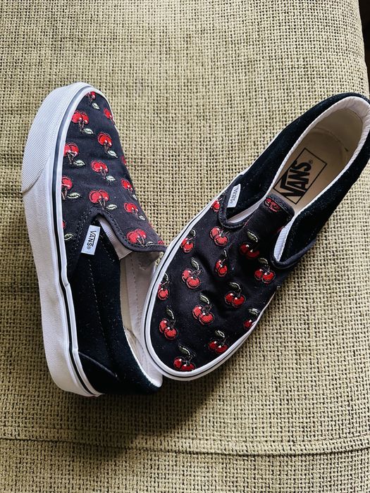 Продам сліпони бренду Vans