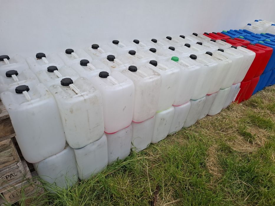Bańki Kanistry 20l 25l