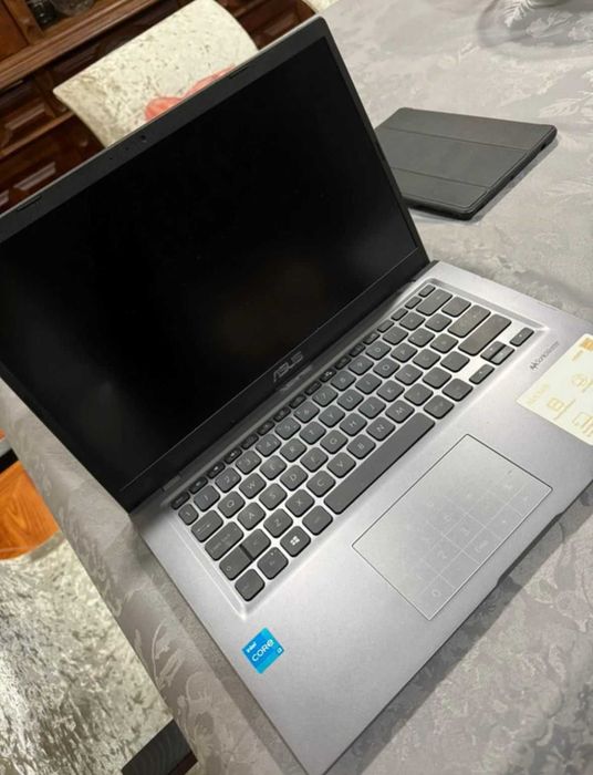 Portátil ASUS X415 – Intel Core i3 – Excelente Estado – 350 €