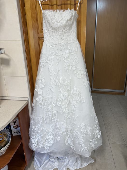 Продам весільну сукню