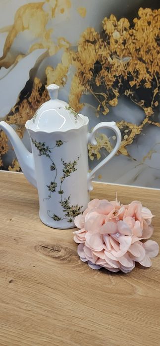Dzbanek do kawy- starą porcelana