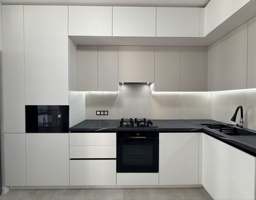 Продаж 2 кімнатної квартири 57,5 м2