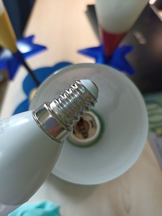 Дитяча яскрава люстра (небо)