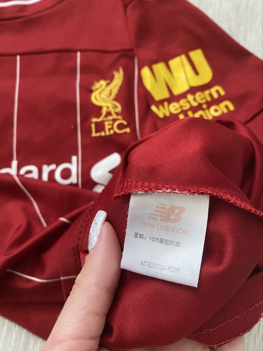 Футбольна форма  7 8 9 років на 128 -135 см ліверпуль барселона