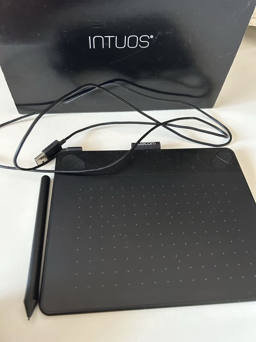 Mesa digital Wacom  CTH490 praticamente sem uso.