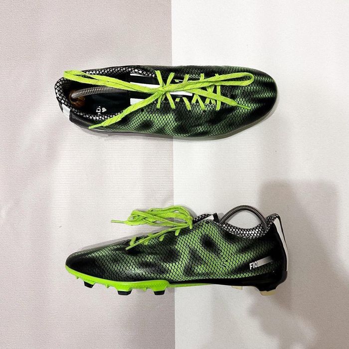 Бутси Adidas F 10 F 40 Mercurial Predator футзалки копочки 45 E960