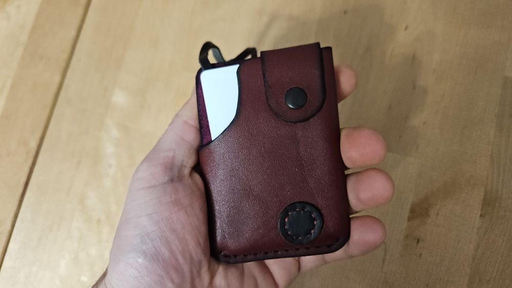 Borubar Skóroszyj - minimalistyczny portfel skórzany