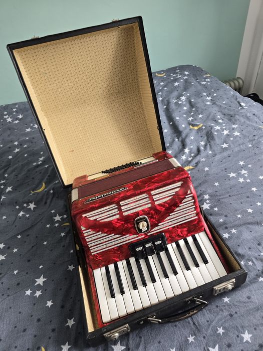 Akordeon Weltmeister Seperato Standard