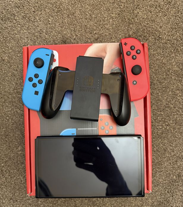 Nintendo Switch OLED 7ʼ 64GB