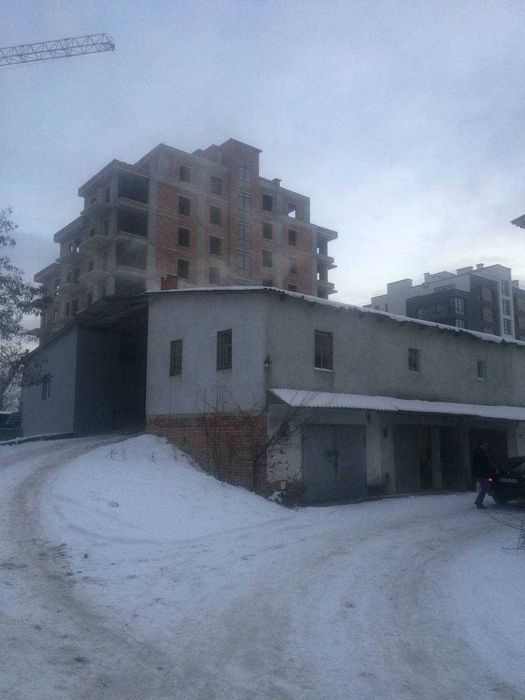 Гараж, вул.Ленкавського, жк Манхеттен