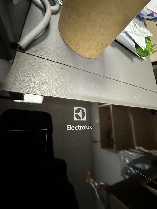 Продам стекло для варочной поверхности Electrolux идеальное состояние