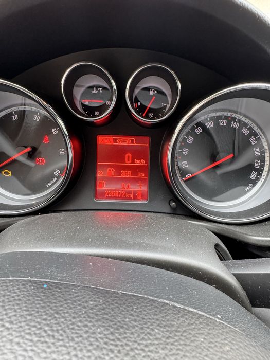 Opel insignia 2012