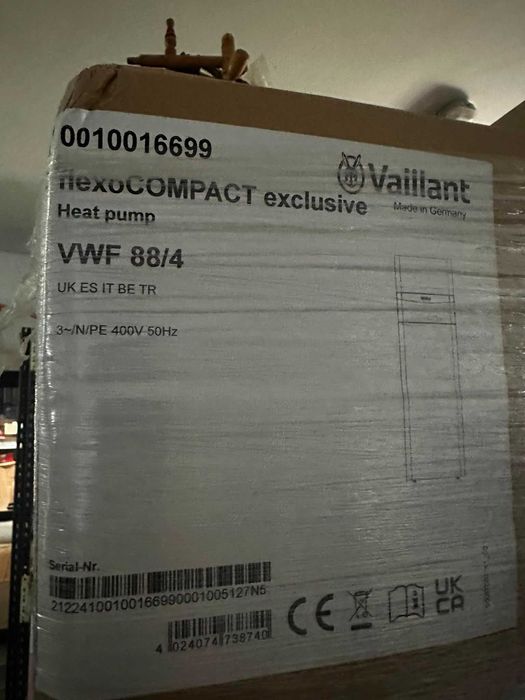 Vaillant flexoCOMPACT exclusive VWF 88/4 – gruntowa pompa ciepła 8 kW – NOWA/ 2 szt,
