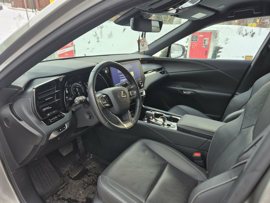 Zadbany Lexus RX350H