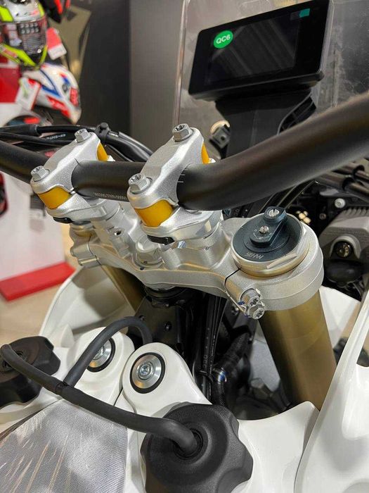 Мотоцикл KOVE 450 Rally Standart Edition