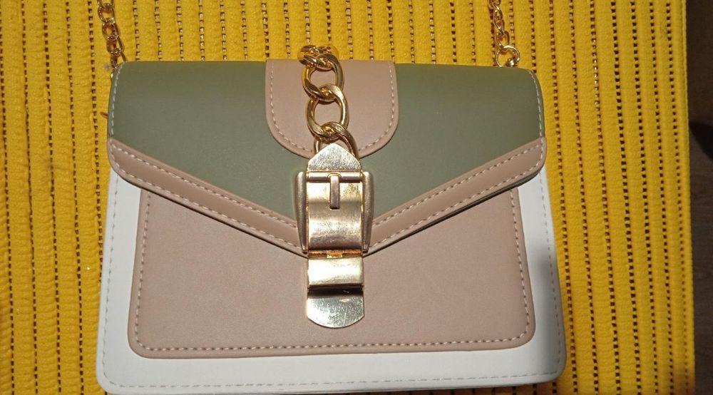 Продам 2 сумочки