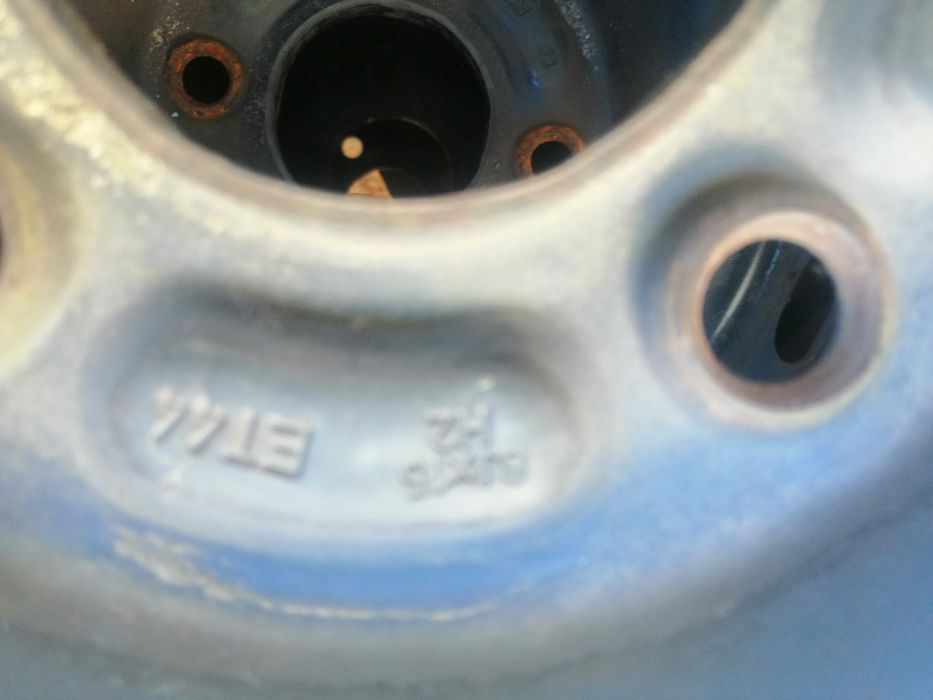 Felgi stalowe Volvo 15 cali.