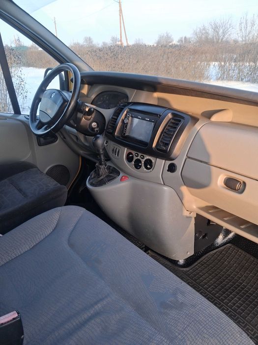 Рено трафік 2006р пасажир