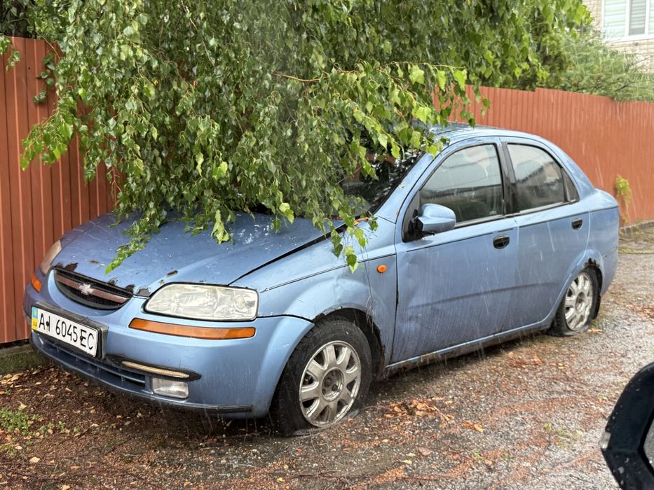 Авео Автомат!!! все працюе тільки підварити