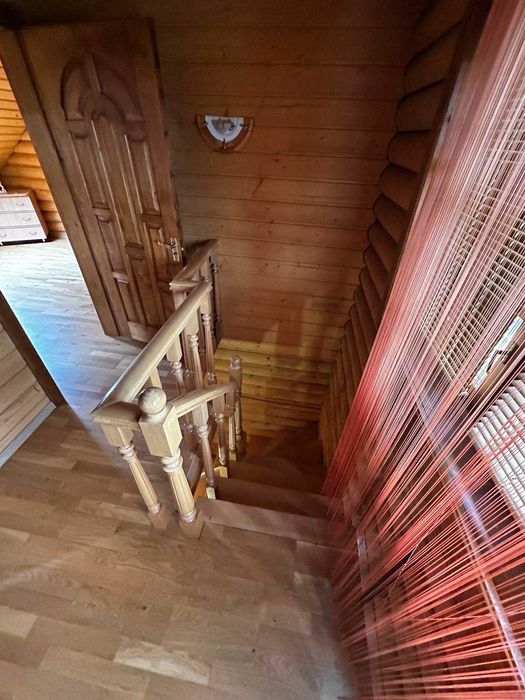 Продається дачний будинок в с. Ганичі