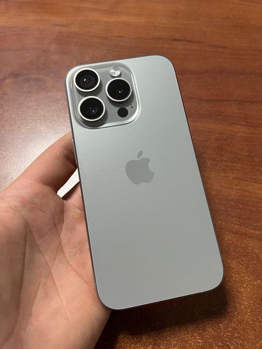 Продам Iphone 15 pro, 512gb