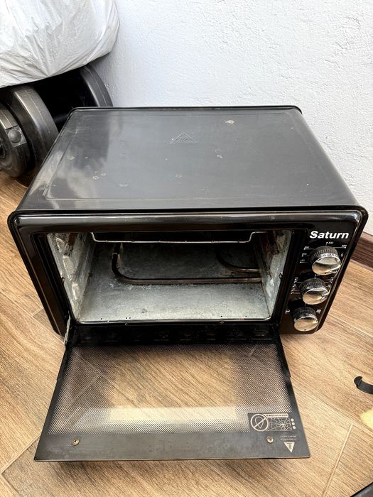 Духовка Saturn ST-EC1075