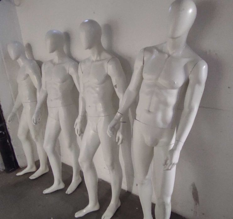 Manequins masculinos