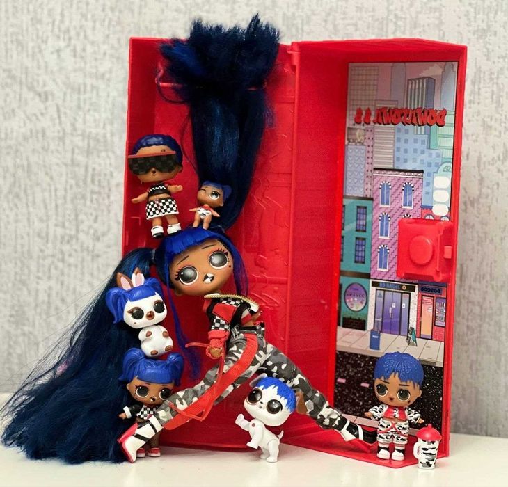 Лялька LOL Surprise! OMG Downtown Doll з дітьми