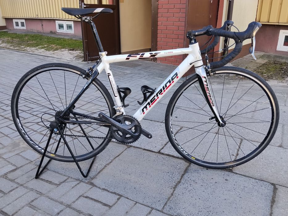 KolarzówkaMerida Road FLX 906