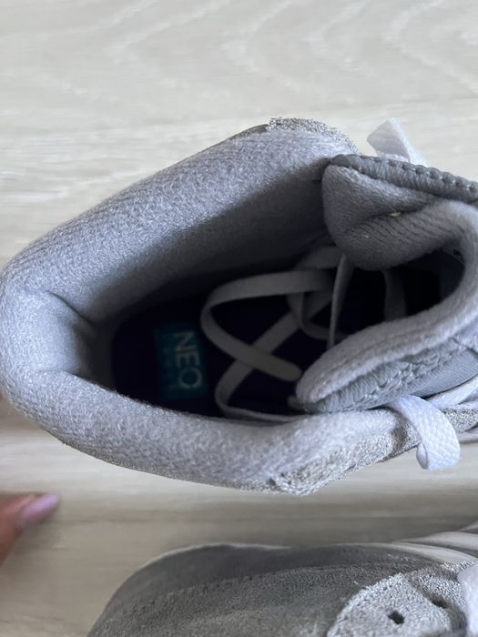 Оригінал ADIDAS NEO високі утеплені кеди, розмір eu 40,5