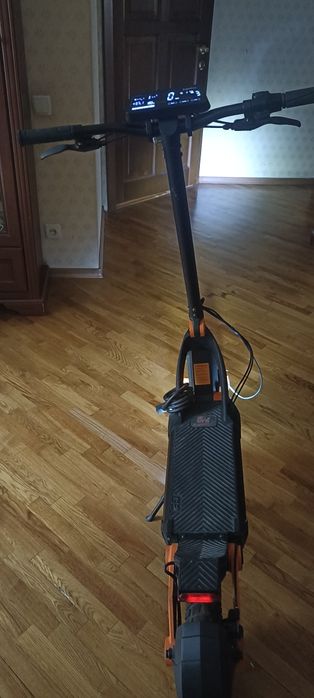 Електросамокат Kugo G3