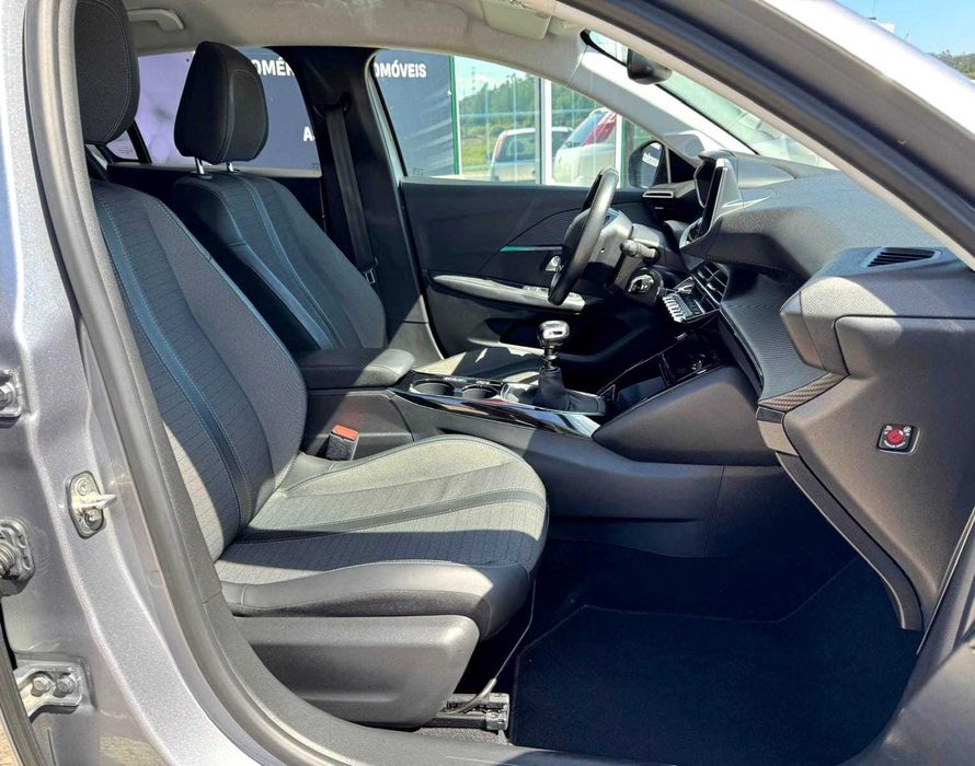 Peugeot 208 II 1.5 HDi Allure Pack- 2022 Garantia incluída