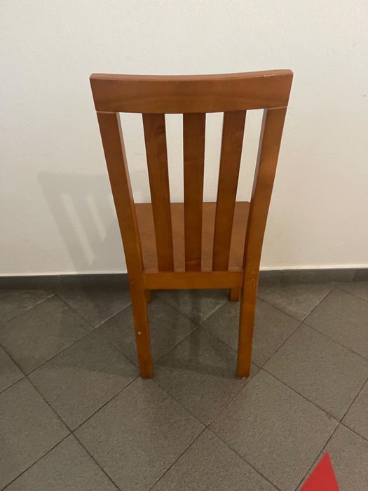Cadeiras de madeira faia