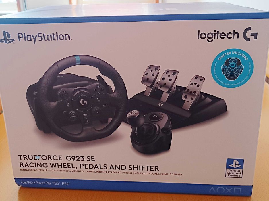 Volante Logitech + suporte