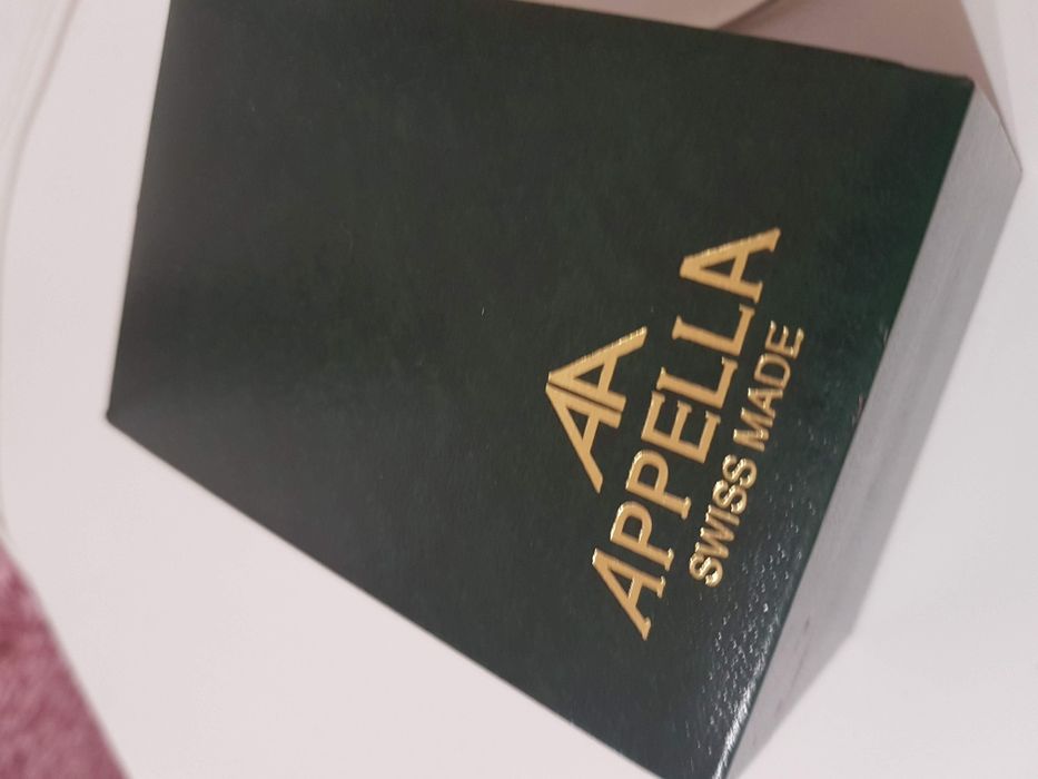 Швейцарський годинник Appella