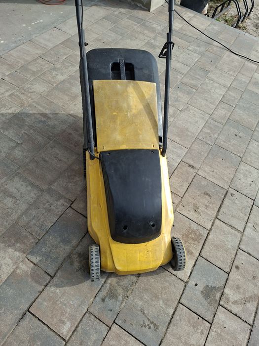 Kosiarka elektryczna z koszem