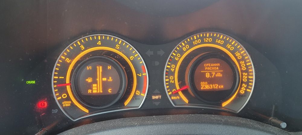 Toyota ayris 2009 г.в. 1.8, 147 л.с.