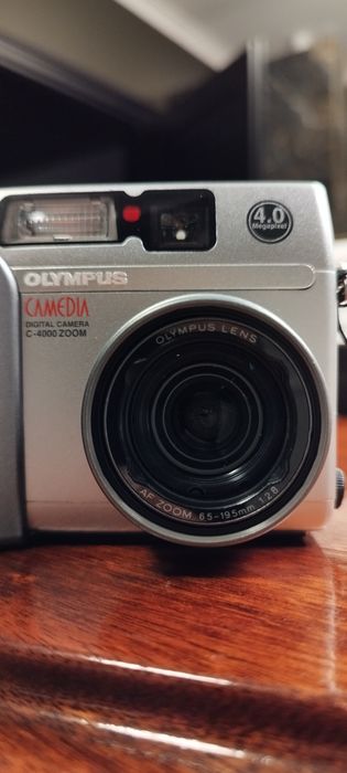 Aparat Cyfrowy Olympus Camedia C-4000 ZOOM Vintage 4.0 mpx