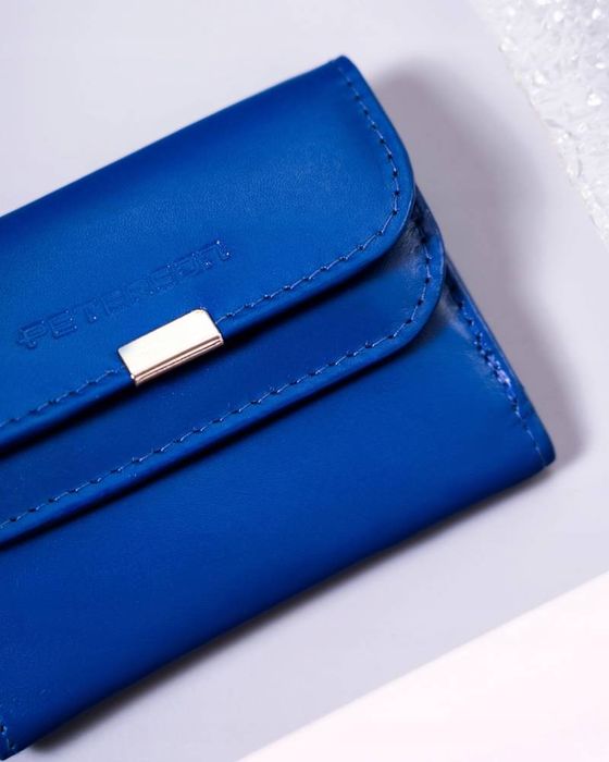 mały, skórzany portfel damski na zatrzask — peterson