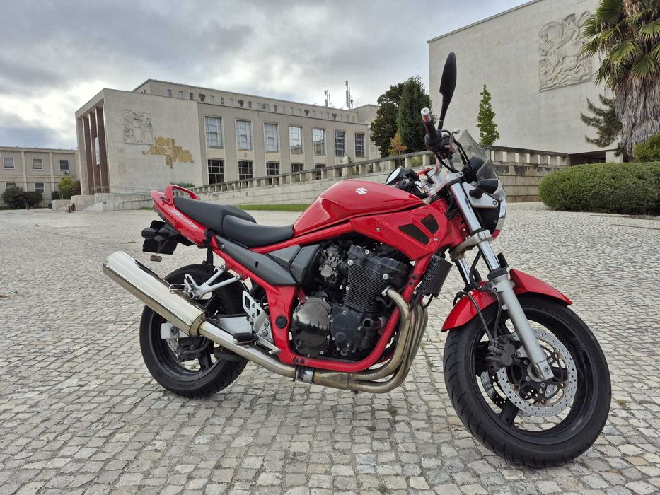 Suzuki GSF Bandit 650, de 2006 (Carburada)