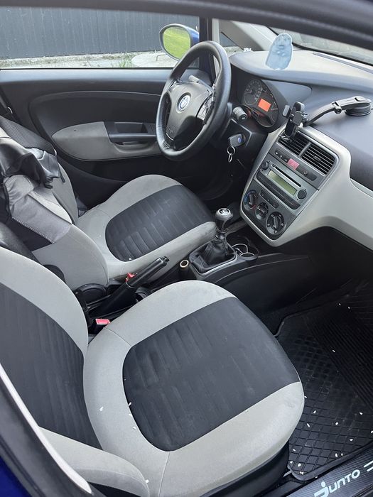 Fiat grande Punto 1.3 jtd 90 km 2006r