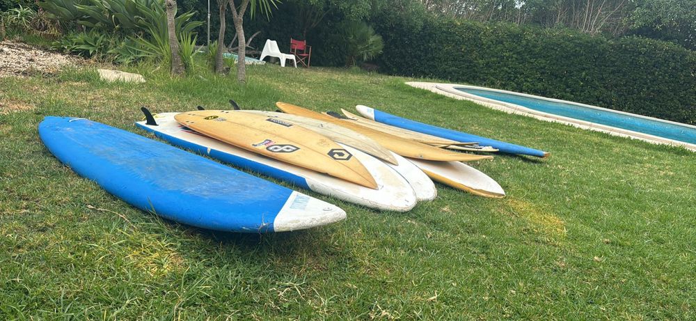 OPORTUNIDADE - Surfboards usados para recolha imediata em Carcavelos