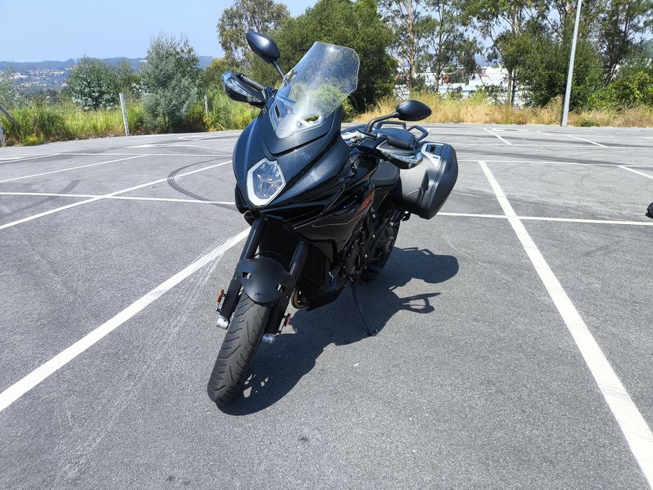 Turismo Veloce 800 R