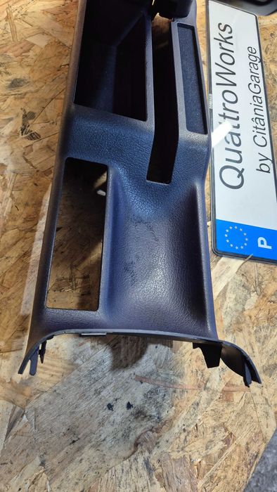 Consola Central com Apoio de Braço Audi A4 B5 8D Pré-Facelift 1995 a 1999 Original