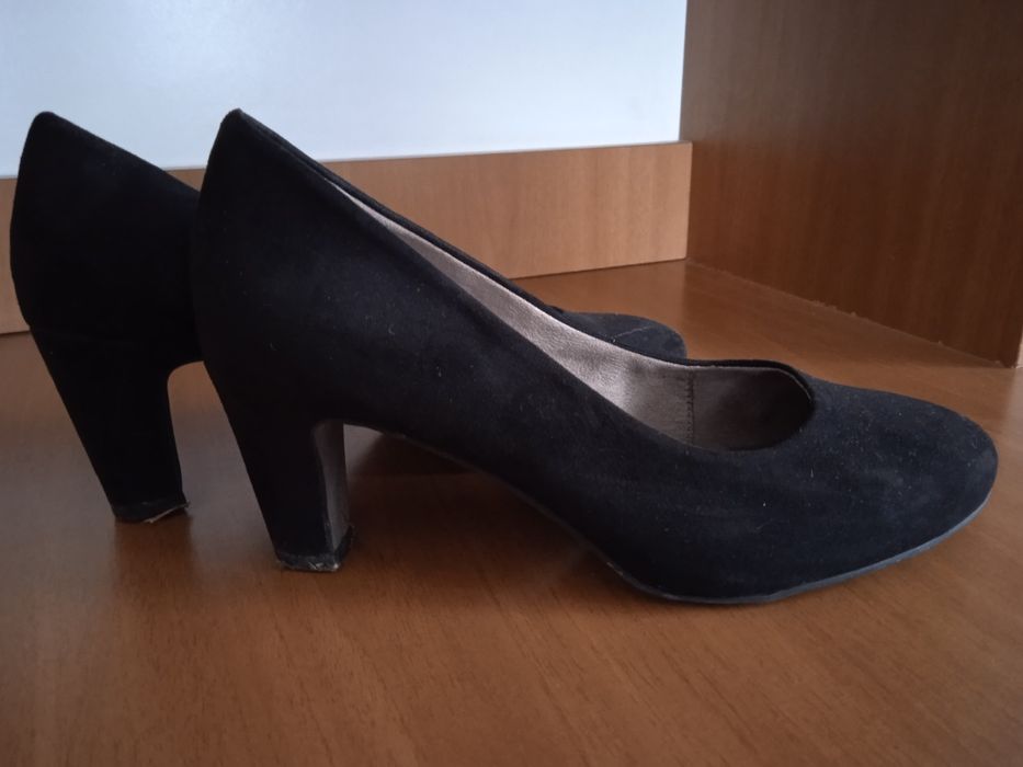 Продам туфлі жіночі